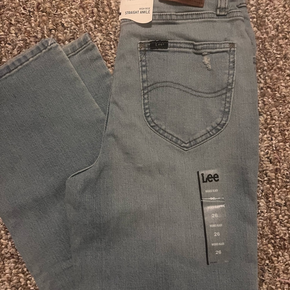 Lee women’s high rise  Blue Jeans